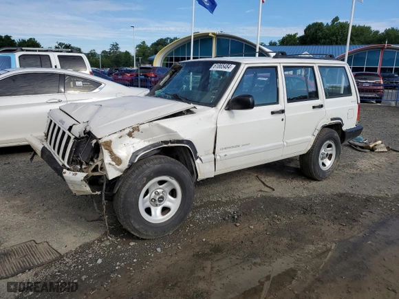 2001 Jeep Cherokee Sport with VIN 1J4FF48S21L608893, listed as a Copart auction lot 61865484 with 172,440 mi miles and Non Repairable. Bid and sale history available at carsss.com. Image 1.