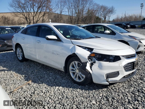 2018 Chevrolet Malibu LT with VIN 1G1ZD5STXJF191322, listed as a Copart auction lot 52150035 with 24,696 mi miles and Salvage Title. Bid and sale history available at carsss.com. Image 4.