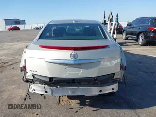 2013 Cadillac XTS Luxury with VIN 2G61P5S39D9172708, listed as a IAAI auction lot 41781371 with 100,173 mi miles. Bid and sale history available at carsss.com. Image 17.