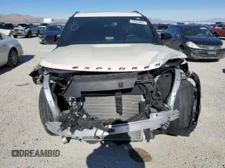 2020 Ford Explorer ST with VIN 1FM5K8GCXLGA61569, listed as a Copart auction lot 37862003 with 0 mi miles and Salvage Title. Bid and sale history available at carsss.com. Image 5.