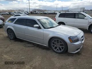 2005 Dodge Magnum RT with VIN 2D8GV582X5H585242, listed as a Copart auction lot 52991445 with 170,968 mi miles and Clean Title. Bid and sale history available at carsss.com. Image 4.
