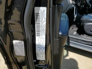 2016 Jeep Cherokee Limited with VIN 1C4PJLDB9GW207115, listed as a Copart auction lot 60512885 with 97,583 mi miles and Salvage title. Bid and sale history available at DreamBid. Image 13.