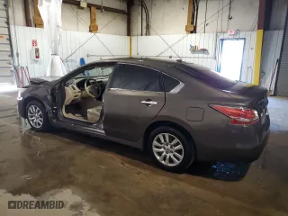 2014 Nissan Altima 2.5 SV with VIN 1N4AL3AP9EC172466, listed as a Copart auction lot 69686584 with 127,843 mi miles and Salvage Title. Bid and sale history available at carsss.com. Image 2.