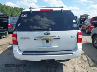 2013 Ford Expedition XLT with VIN 1FMJU1H59DEF13542, listed as a IAAI auction lot 42632656 with 120,735 mi miles and . Bid and sale history available at DreamBid. Image 16.