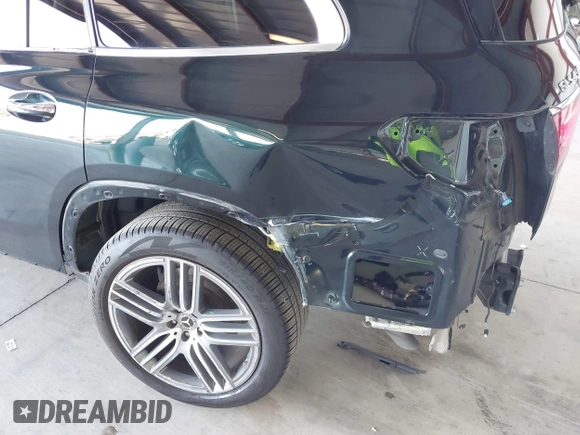 2021 Mercedes-Benz GLS 450 z VIN 4JGFF5KE5MA455372, wystawiony jako IAAI lot #42003413 z przebiegiem 73 909 mil mil oraz . Historia ofert i sprzedaży dostępna na DreamBid. Obrazek 18.