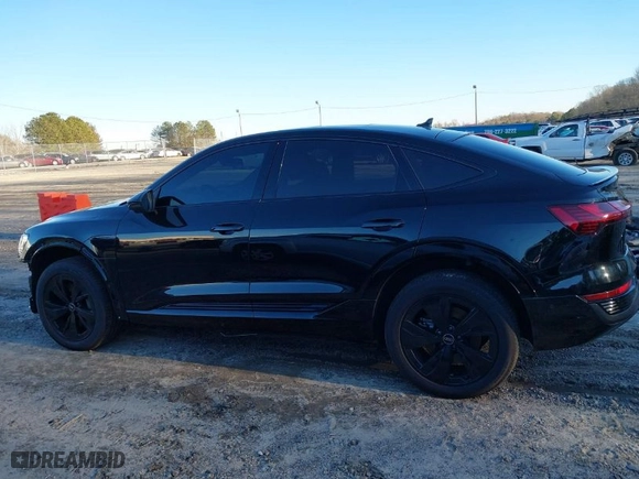 2024 Audi Q8 e-tron Sportback S line Premium Plus with VIN WA1CAAGE5RB016630, listed as a IAAI auction lot 41262693 with NaN miles. Bid and sale history available at carsss.com. Image 15.