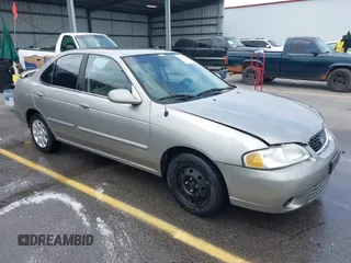 2000 Nissan Sentra XE z VIN 3N1CB51D3YL329878, wystawiony jako IAAI lot #42361947 z przebiegiem 207 663 mil mil oraz . Historia ofert i sprzedaży dostępna na DreamBid. Obrazek 1.