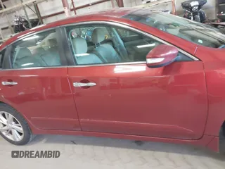 2014 Nissan Altima S with VIN 1N4AL3AP5EC270412, listed as a IAAI auction lot 41762094 with 181,907 mi miles and . Bid and sale history available at DreamBid. Image 13.