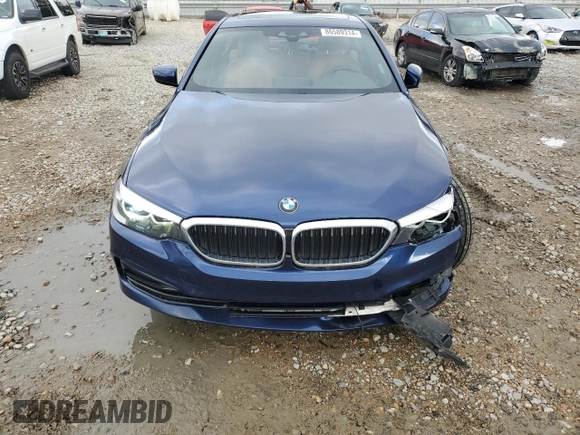 2019 BMW 5 Series 530i with VIN WBAJA5C52KWW14762, listed as a Copart auction lot 86589314 with 36,035 mi miles and Salvage Title. Bid and sale history available at carsss.com. Image 5.