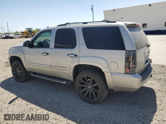 2008 Chevrolet Tahoe 3LT z VIN 1GNFK130X8R238460, wystawiony jako Copart lot #56520685 z przebiegiem 244 142 mil mil oraz Szkoda całkowita • Salvage title. Historia ofert i sprzedaży dostępna na DreamBid. Obrazek 2.