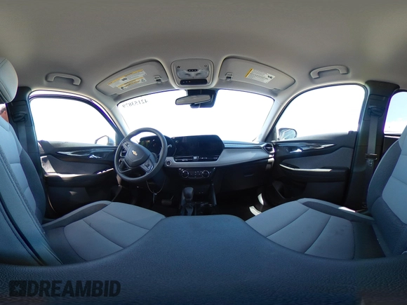 2025 Chevrolet TrailBlazer LT with VIN KL79MPSP1SB126354, listed as a IAAI auction lot 42153879 with 4,810 mi miles and . Bid and sale history available at DreamBid. Image 19.