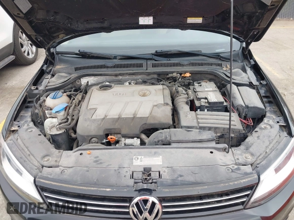 2012 Volkswagen Jetta TDI w/Premium with VIN 3VWLL7AJ9CM367840, listed as a IAAI auction lot 41868444 with 176,486 mi miles and . Bid and sale history available at DreamBid. Image 10.