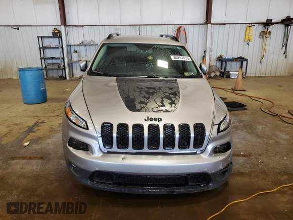 2018 Jeep Cherokee Latitude with VIN 1C4PJLCX4JD523943, listed as a Copart auction lot 63207675 with Not provided miles and Salvage title. Bid and sale history available at DreamBid. Image 5.