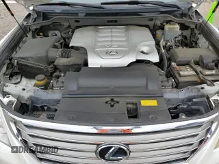 2008 Lexus LX 570 z VIN JTJHY00W184007931, wystawiony jako Copart lot #55671555 z przebiegiem 198 474 mil mil oraz Szkoda całkowita • Salvage title. Historia ofert i sprzedaży dostępna na DreamBid. Obrazek 12.