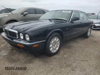 2001 Jaguar XJ with VIN SAJDA14C51LF32650, listed as a Copart auction lot 76010994 with 0 mi miles and Non Repairable. Bid and sale history available at carsss.com. Image 1.