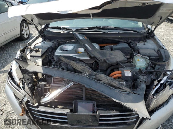 2017 Hyundai Sonata Hybrid Limited with VIN KMHE34L1XHA054805, listed as a Copart auction lot 63277533 with 117,229 mi miles. Bid and sale history available at carsss.com. Image 11.