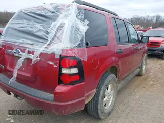 2006 Ford Explorer XLS with VIN 1FMEU62E26UA00830, listed as a IAAI auction lot 41524562 with 248,442 mi miles. Bid and sale history available at carsss.com. Image 4.