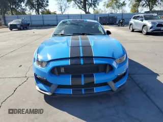 2017 Ford Mustang Shelby GT350 z VIN 1FA6P8JZ5H5522211, wystawiony jako Copart lot #72818134 z przebiegiem Nie podano mil oraz Szkoda całkowita • Salvage title. Historia ofert i sprzedaży dostępna na DreamBid. Obrazek 5.
