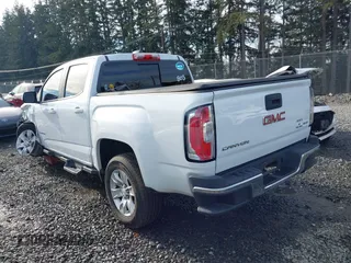 2017 GMC Canyon 2WD SLE with VIN 1GTG5CEN8H1230185, listed as a IAAI auction lot 41391765 with 101,443 mi miles. Bid and sale history available at carsss.com. Image 3.