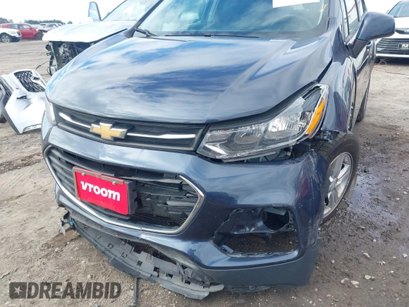 2019 Chevrolet Trax LS with VIN 3GNCJNSB4KL270755, listed as a IAAI auction lot 41738365 with 90,750 mi miles and . Bid and sale history available at DreamBid. Image 18.