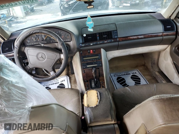 1996 Mercedes-Benz S 320 with VIN WDBGA32E2TA292415, listed as a Copart auction lot 86072834 with 265,496 mi miles and Clean Title. Bid and sale history available at DreamBid. Image 8.