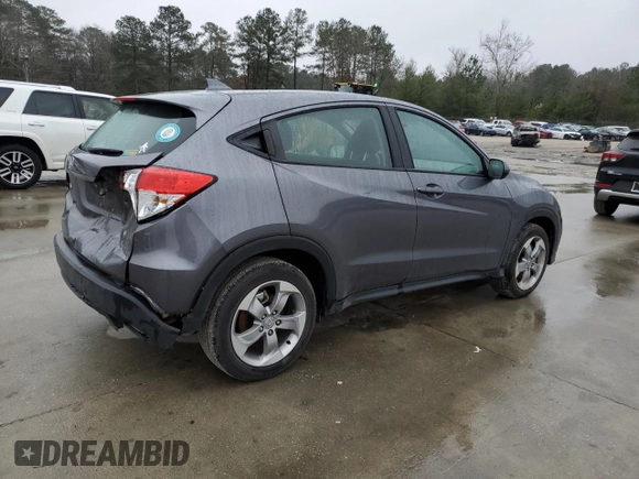 2021 Honda HR-V LX with VIN 3CZRU6H34MM747823, listed as a Copart auction lot 45028835 with 45,207 mi miles and Salvage Title. Bid and sale history available at carsss.com. Image 3.