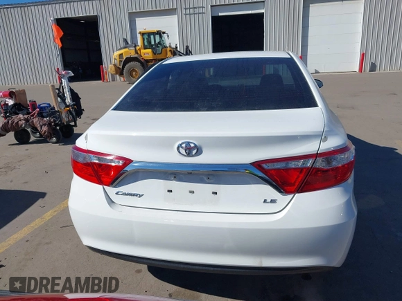 2015 Toyota Camry XLE with VIN 4T4BF1FK7FR465495, listed as a IAAI auction lot 41684622 with 126,543 mi miles and . Bid and sale history available at carsss.com. Image 15.