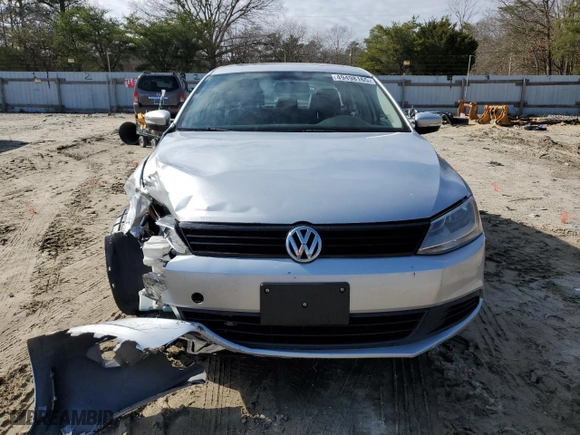 2012 Volkswagen Jetta Sedan SE w/Convenience & Sunroof PZEV with VIN 3VWDP7AJ6CM415187, listed as a Copart auction lot 49498165 with 176,823 mi miles and Non Repairable. Bid and sale history available at carsss.com. Image 5.