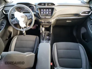 2021 Chevrolet TrailBlazer LT with VIN KL79MPSL8MB117733, listed as a Copart auction lot 72747233 with 30,058 mi miles. Bid and sale history available at carsss.com. Image 8.