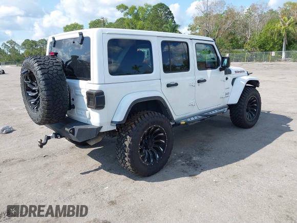 2020 Jeep Wrangler Unlimited Sahara with VIN 1C4HJXEN7LW213459, listed as a IAAI auction lot 41502047 with 40,816 mi miles. Bid and sale history available at carsss.com. Image 4.