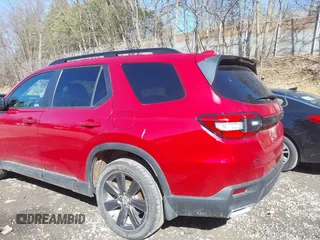 2025 Honda Pilot Sport z VIN 5FNYG1H3XSB008811, wystawiony jako IAAI lot #41842737 z przebiegiem 10 435 mil mil oraz . Historia ofert i sprzedaży dostępna na DreamBid. Obrazek 19.