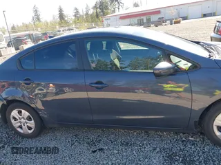 2016 Kia Forte LX with VIN KNAFK4A6XG5574307, listed as a IAAI auction lot 42078519 with 31,926 mi miles and . Bid and sale history available at carsss.com. Image 14.
