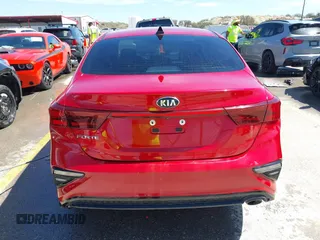 2021 Kia Forte LXS z VIN 3KPF24AD9ME330665, wystawiony jako IAAI lot #41817755 z przebiegiem 93 215 mil mil oraz . Historia ofert i sprzedaży dostępna na DreamBid. Obrazek 16.