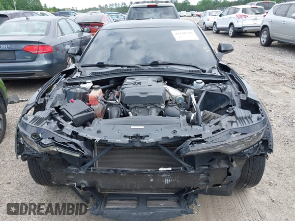 2019 Chevrolet Camaro 1LT z VIN 1G1FA1RX1K0127249, wystawiony jako IAAI lot #42240323 z przebiegiem 69 945 mil mil oraz . Historia ofert i sprzedaży dostępna na DreamBid. Obrazek 13.