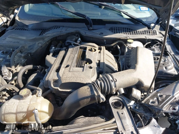 2020 Ford Mustang EcoBoost with VIN 1FA6P8TH3L5169920, listed as a IAAI auction lot 42339107 with 84,748 mi miles and . Bid and sale history available at DreamBid. Image 10.