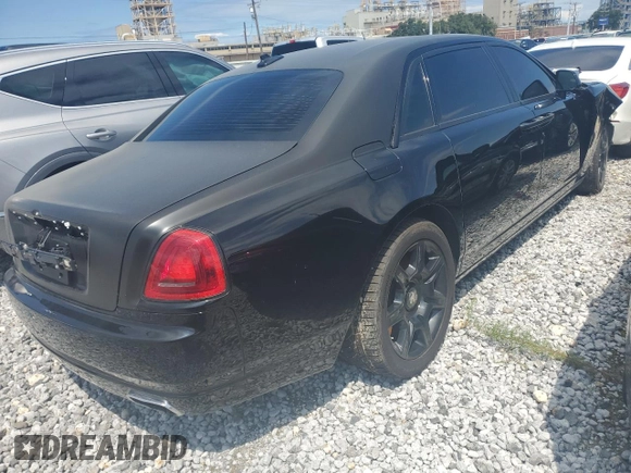 2012 Rolls-Royce Ghost z VIN SCA664L51CUX65522, wystawiony jako Copart lot #64752134 z przebiegiem Nie podano mil oraz Nie do naprawy. Historia ofert i sprzedaży dostępna na DreamBid. Obrazek 3.