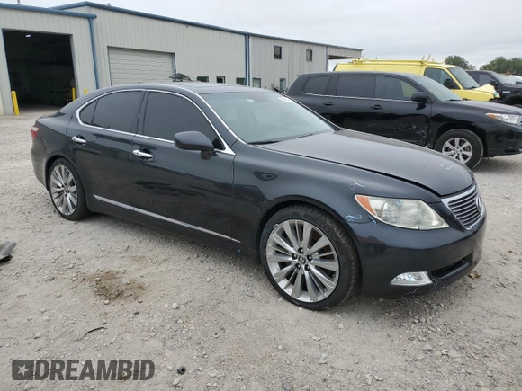 2009 Lexus LS 460 z VIN JTHCL46F995000410, wystawiony jako Copart lot #65979874 z przebiegiem 152 999 mil mil oraz Szkoda całkowita • Salvage title. Historia ofert i sprzedaży dostępna na DreamBid. Obrazek 4.