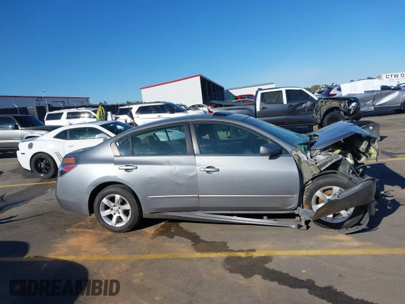 2007 Nissan Altima 2.5 S with VIN 1N4AL21E07N438232, listed as a IAAI auction lot 41859922 with 130,927 mi miles. Bid and sale history available at carsss.com. Image 12.
