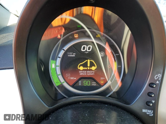 2013 FIAT 500e с VIN 3C3CFFGE2DT714158, выставлен на аукционе Copart как лот 85151624 с пробегом 71 980 миль миль и Списание • Salvage title. История ставок и продаж доступна на DreamBid. Изображение 9.