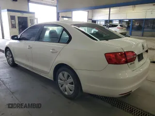 2011 Volkswagen Jetta SE with VIN 3VWDZ7AJ8BM367782, listed as a Copart auction lot 47412815 with 154,475 mi miles and Clean title. Bid and sale history available at DreamBid. Image 2.