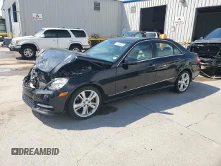 2013 Mercedes-Benz E 350 Luxury with VIN WDDHF5KB7DA666176, listed as a Copart auction lot 61200525 with 81,806 mi miles and Salvage title. Bid and sale history available at DreamBid. Image 1.