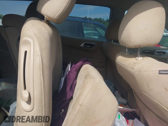 2015 Nissan Pathfinder SL with VIN 5N1AR2MN2FC670289, listed as a IAAI auction lot 42026083 with 153,933 mi miles and . Bid and sale history available at DreamBid. Image 8.