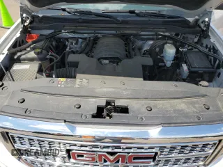 2016 GMC Sierra 1500 Denali z VIN 3GTU2PEC7GG182373, wystawiony jako Copart lot #53789245 z przebiegiem 186 014 mil mil oraz Czysty tytuł • Clean title. Historia ofert i sprzedaży dostępna na DreamBid. Obrazek 11.