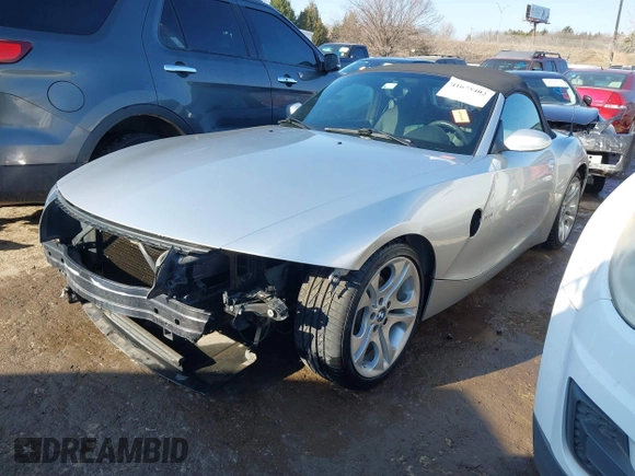 2003 BMW Z4 3.0i с VIN 4USBT53463LU04915, выставлен на аукционе IAAI как лот 41675402 с пробегом 69 036 миль миль и . История ставок и продаж доступна на DreamBid. Изображение 17.