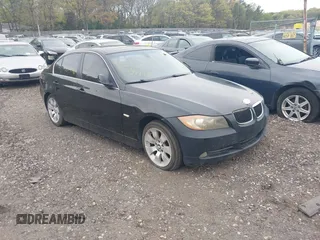 2006 BMW 3 Series 330xi z VIN WBAVD33546KV63470, wystawiony jako IAAI lot #42165208 z przebiegiem Nie podano mil oraz . Historia ofert i sprzedaży dostępna na DreamBid. Obrazek 1.