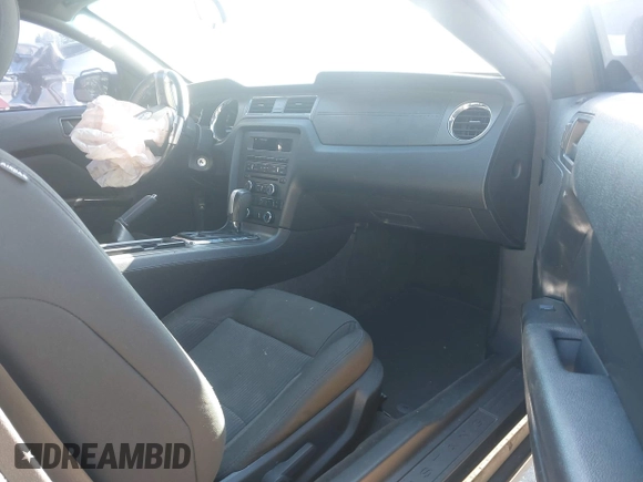 2013 Ford Mustang V6 with VIN 1ZVBP8AM3D5269846, listed as a IAAI auction lot 42460827 with 80,934 mi miles and . Bid and sale history available at DreamBid. Image 5.
