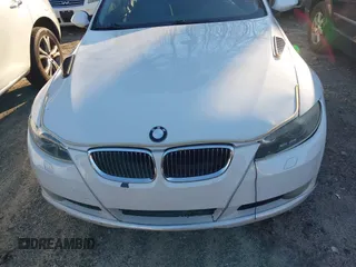 2008 BMW 3 Series 328i with VIN WBAWB335X8P134687, listed as a IAAI auction lot 41605500 with 221,820 mi miles. Bid and sale history available at carsss.com. Image 6.
