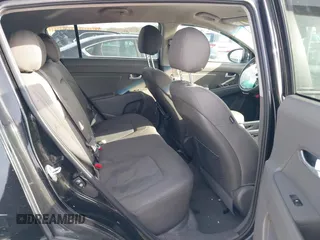 2016 Kia Sportage LX with VIN KNDPBCAC6G7853992, listed as a IAAI auction lot 41292698 with 106,803 mi miles and . Bid and sale history available at carsss.com. Image 8.