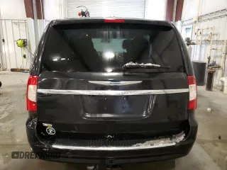 2016 Chrysler Town & Country Touring with VIN 2C4RC1BG5GR259811, listed as a Copart auction lot 44467255 with 208,365 mi miles and Clean Title. Bid and sale history available at DreamBid. Image 6.
