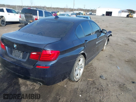 2012 BMW 5 Series 535i xDrive with VIN WBAFU7C53CDU62674, listed as a IAAI auction lot 41757421 with 107,886 mi miles. Bid and sale history available at carsss.com. Image 4.